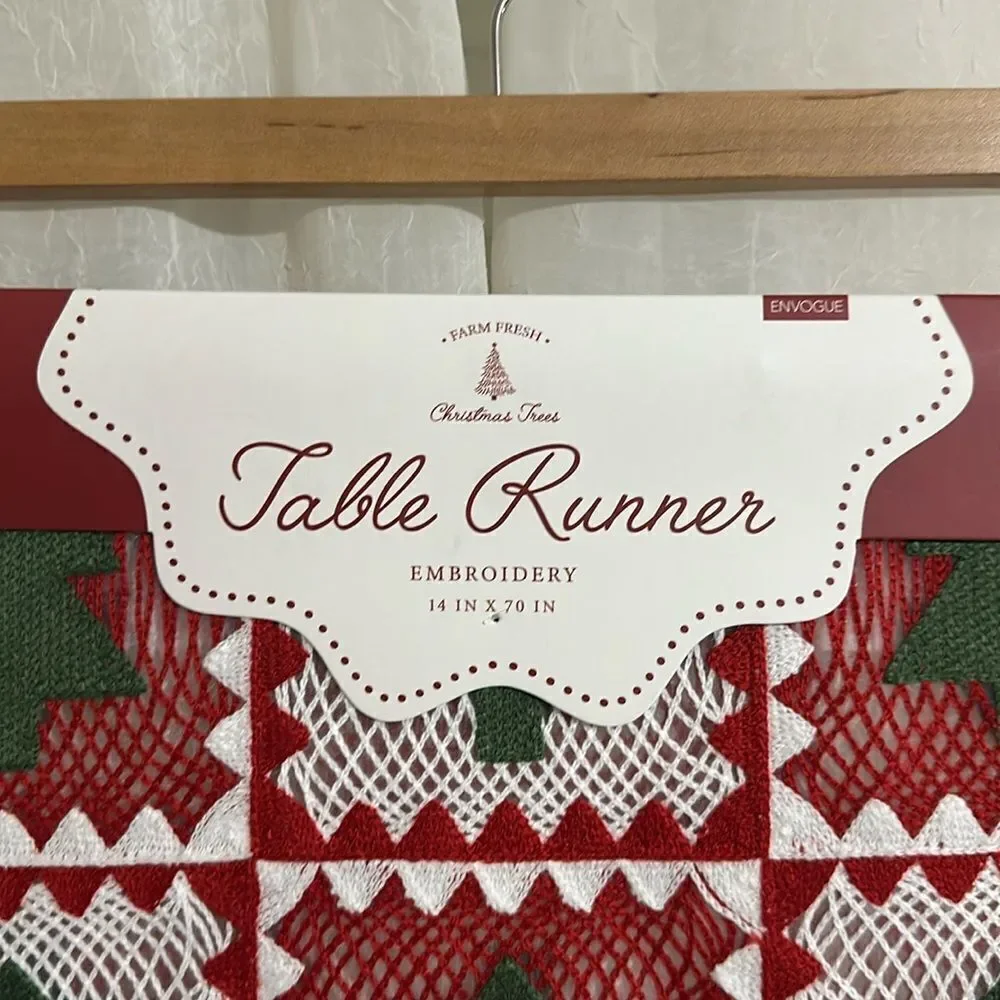 FARM FRESH White Green Red Crochet Christmas Tree Print Table Runner